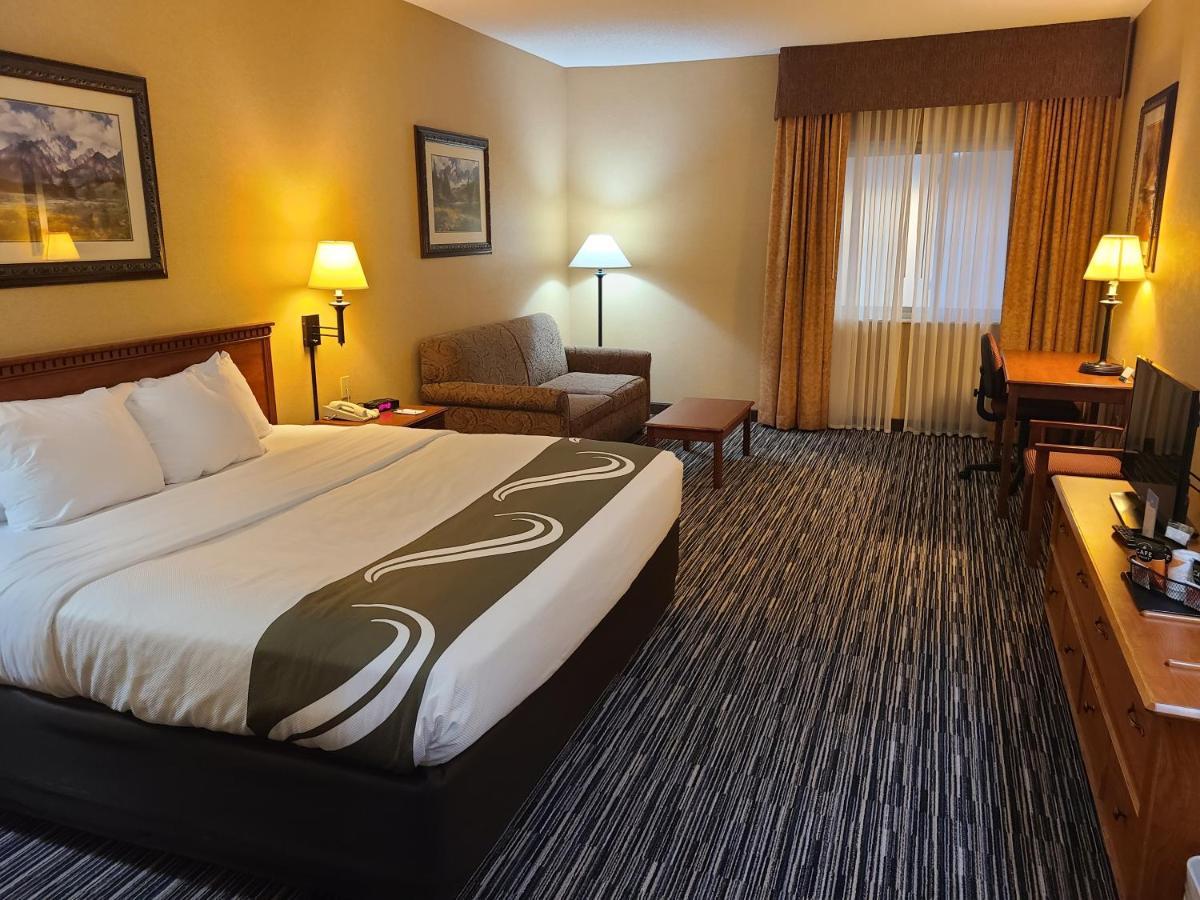 Quality Inn & Suites Wellington - Fort Collins Exteriér fotografie