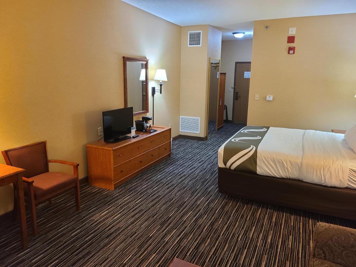 Quality Inn & Suites Wellington - Fort Collins Exteriér fotografie