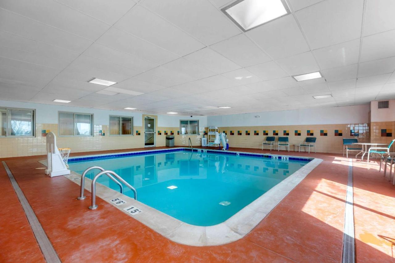 Quality Inn & Suites Wellington - Fort Collins Exteriér fotografie