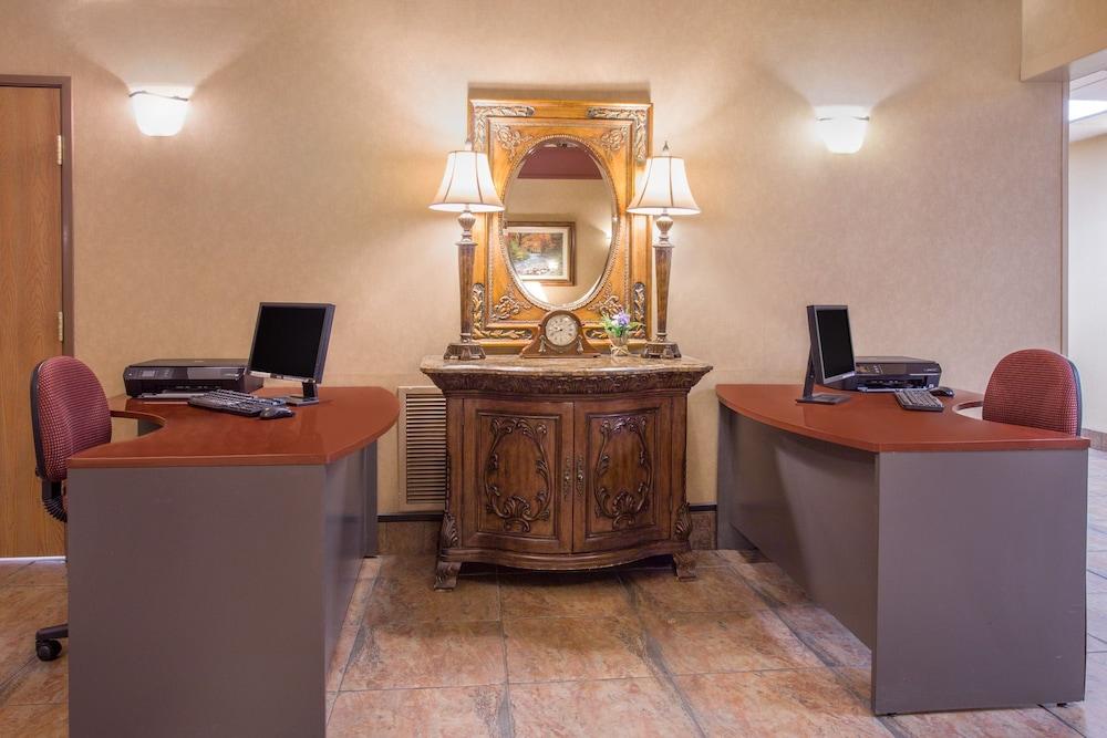 Quality Inn & Suites Wellington - Fort Collins Exteriér fotografie